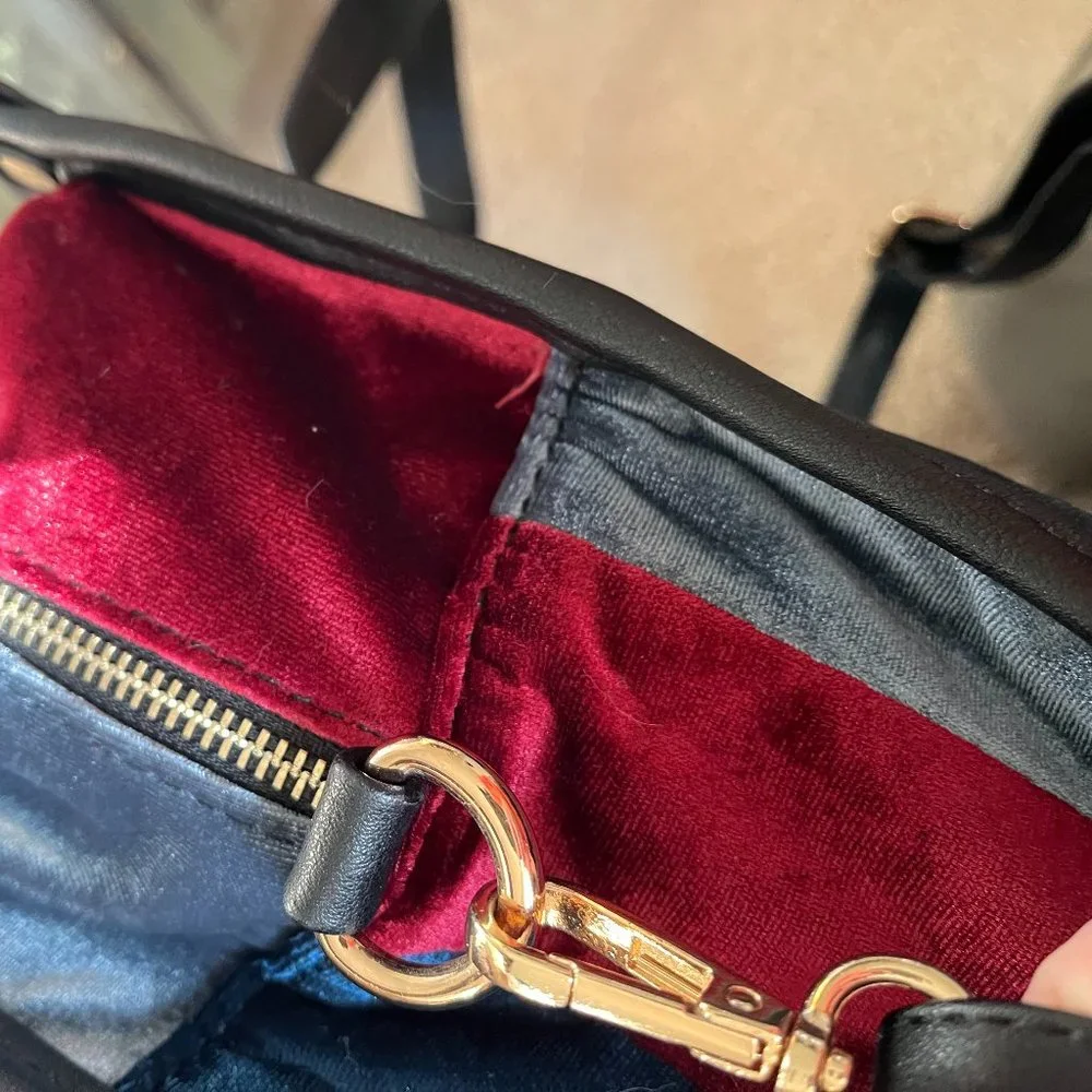 Large NWOT *Velvet* Tote Shoulder Bag w/ Removable Crossbody Strap - Picture 7 of 9